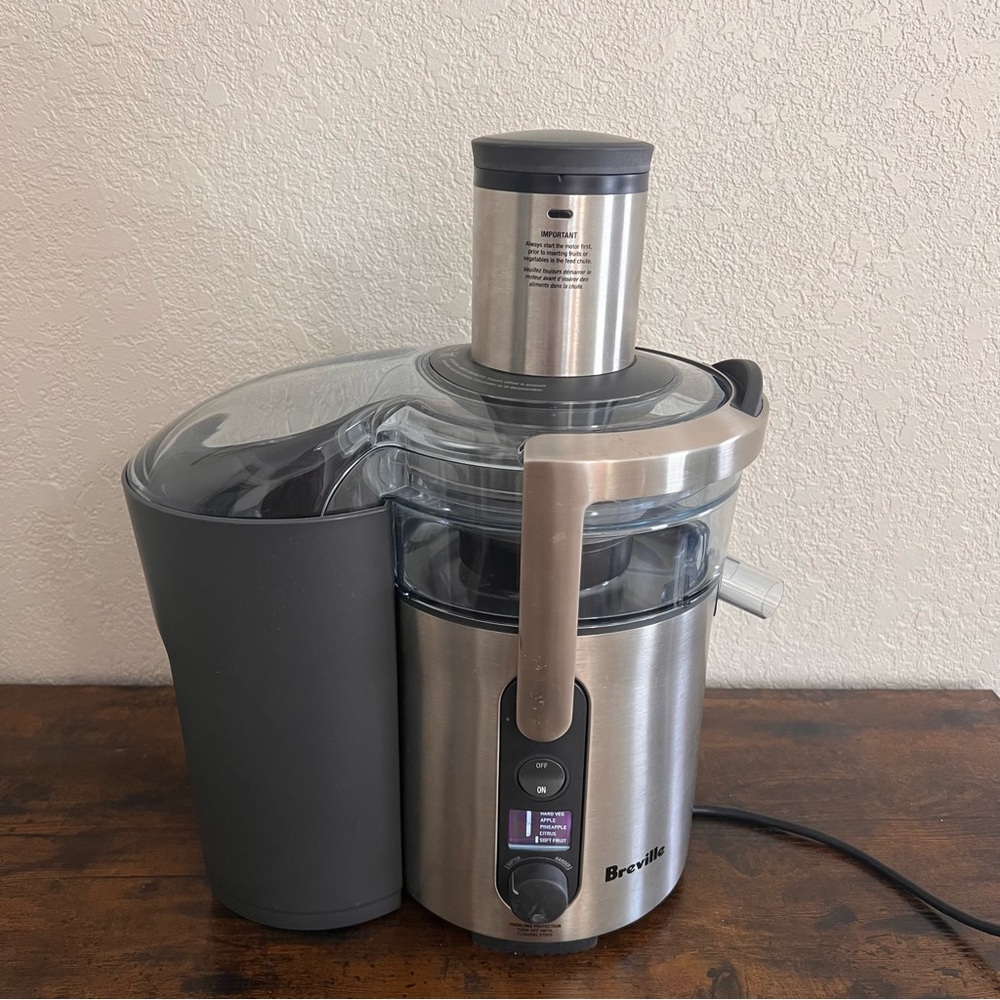 BREVILLE BJE510XL Fountain Multi-speed Juicer